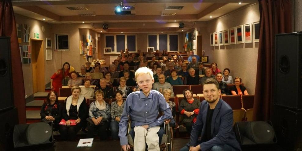  „Nie musisz być idealny, aby osiągnąć niemożliwe”.