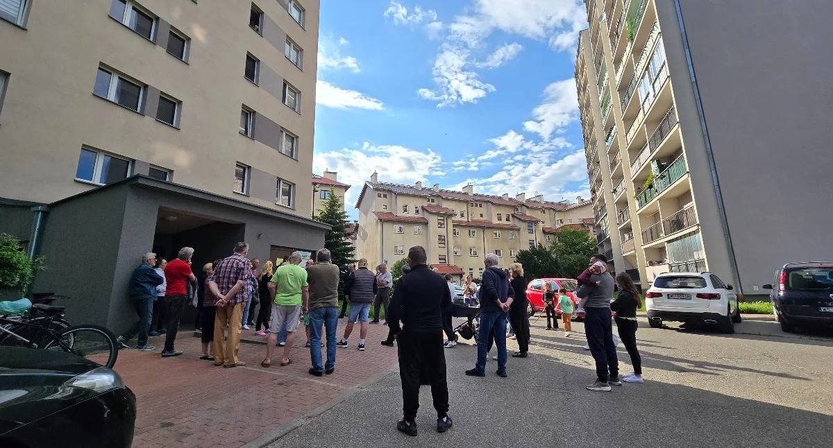 Wędrujący szlaban. Konflikt na osiedlu przy ul. Błonie i Czerwonego Krzyża w Siedlcach