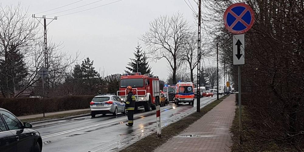 Samochodowy efekt domina na DK 62