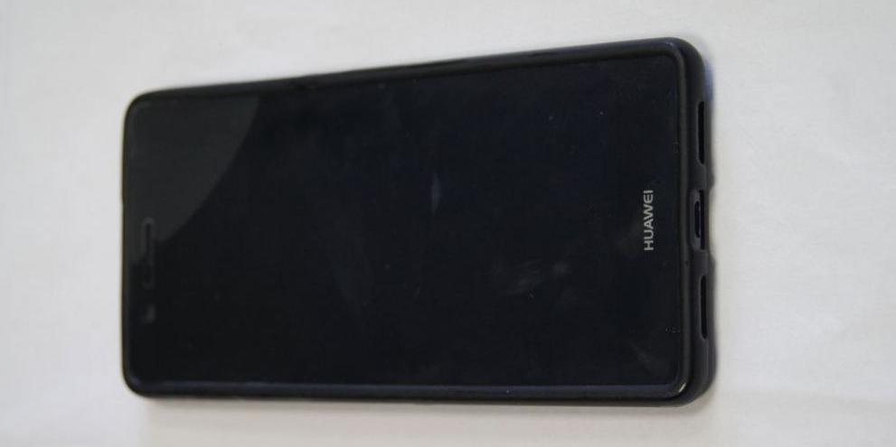 Komunikat- znaleziono telefon marki Huawei VNS-L21