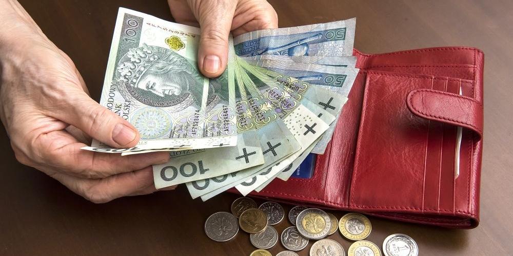 Kto zadowolony po wypłacie?