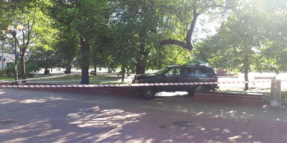 Jeep zderzył się z hondą