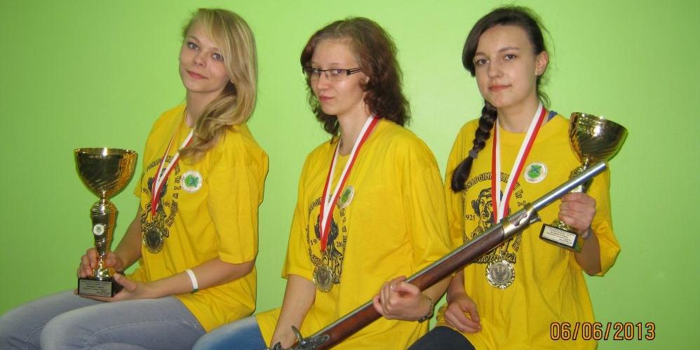 Strzelcy z  Ekonomika na podium