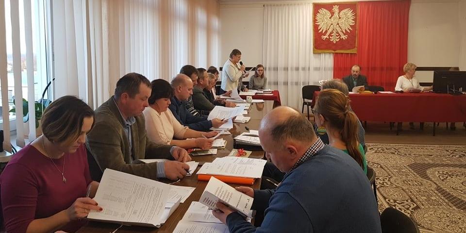 Wyższe podatki w Sarnakach