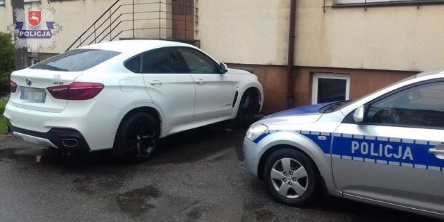 Łukowscy policjanci odzyskali przywłaszczone BMW