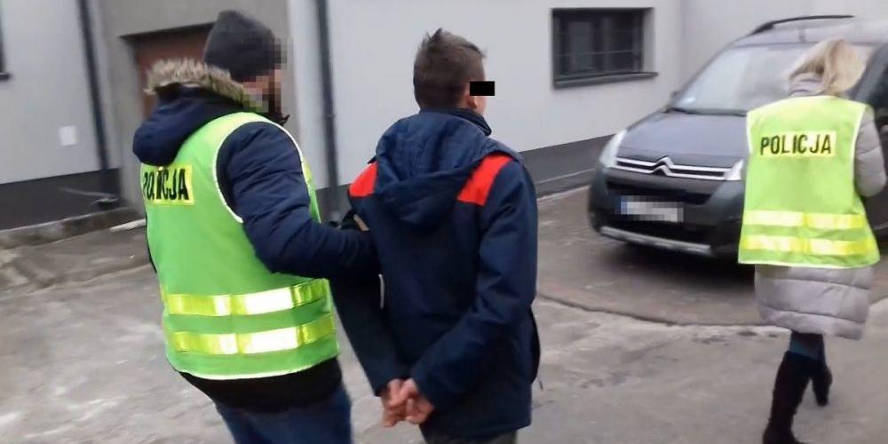 35-latek z licznymi obrażeniami. Został pobity przy użyciu siekiery