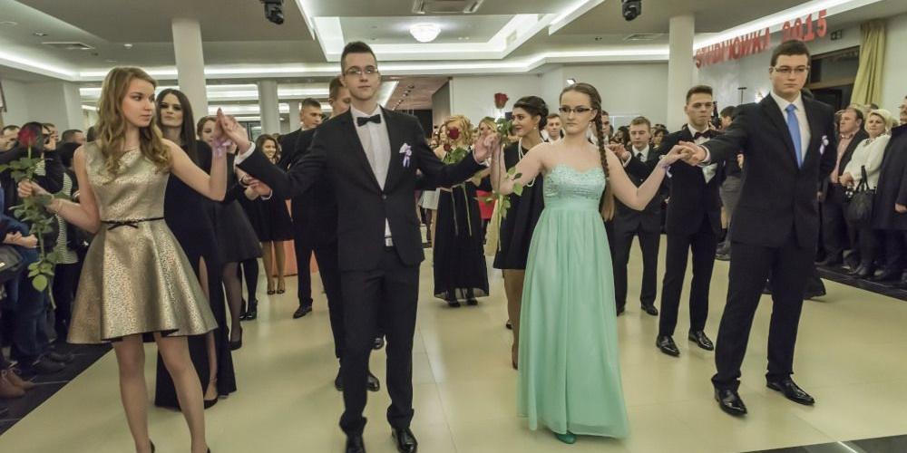 Studniówka w Prusie-foto