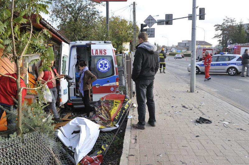 Wypadek karetki na Brzeskiej