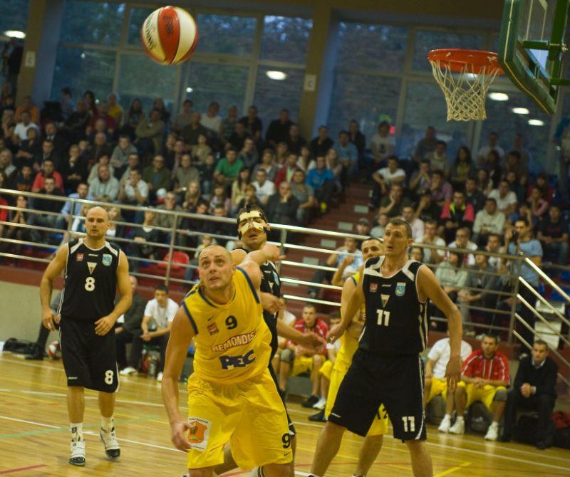 Goście wygrali
