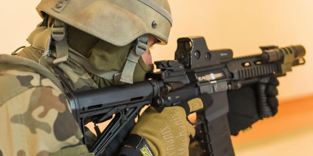 Atak terrorystyczny na szkołę!
