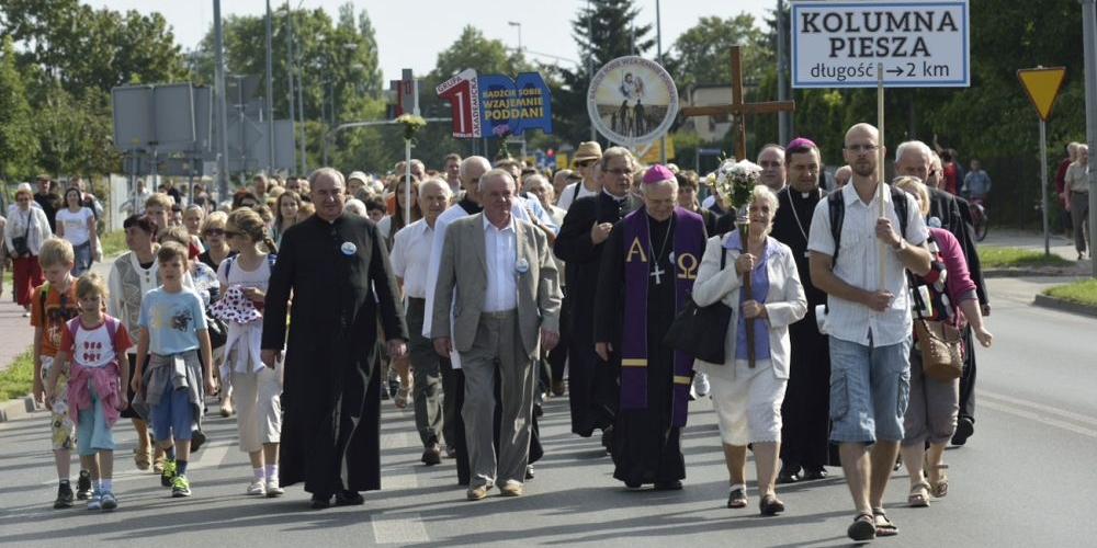 Pielgrzymi wyruszyli na pątniczy szlak