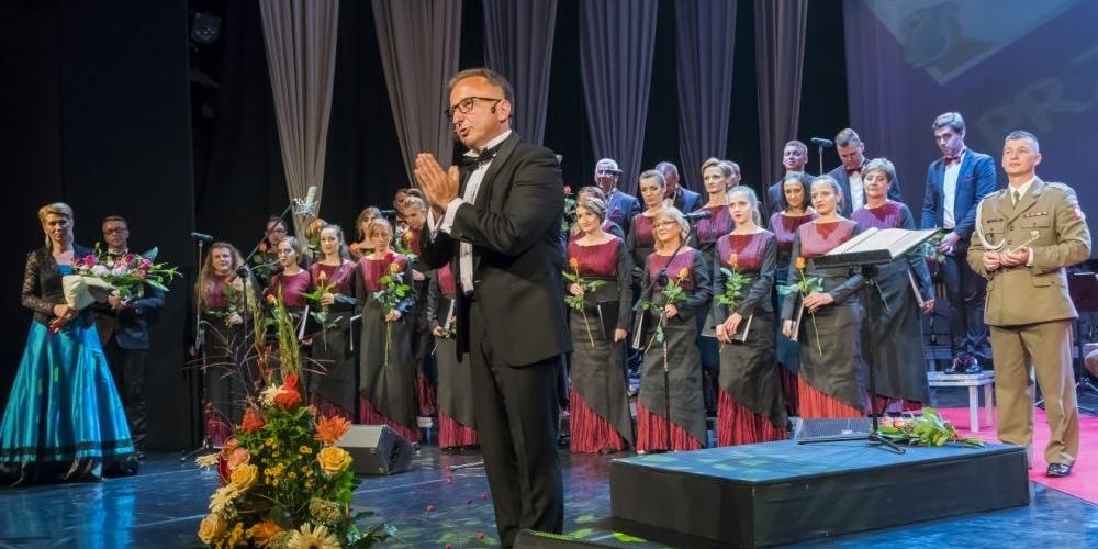 15 przebojów na 15-lecie