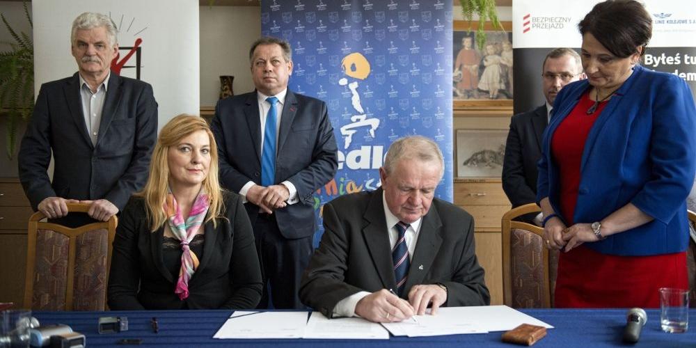 „Kolejówka” tworzy klasy patronackie