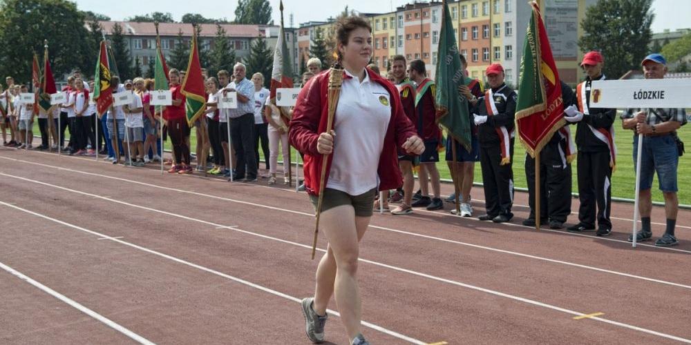 Zapłonął olimpijski znicz