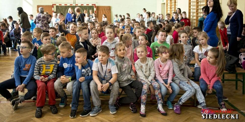  Smok Wawelski i smog siedlecki