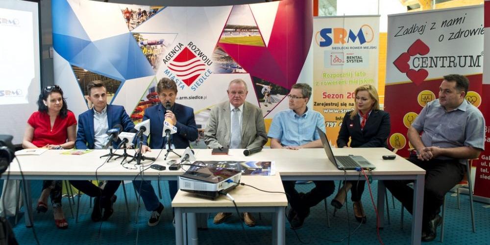 SRM: na początek 4 stacje i 30 rowerów