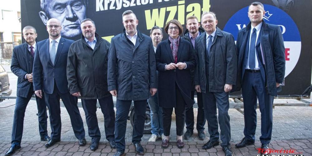 Pitera i Mroczek o nagrodach PiS-wskich ministrów