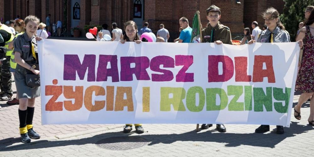 Maszerowali dla Życia i Rodziny