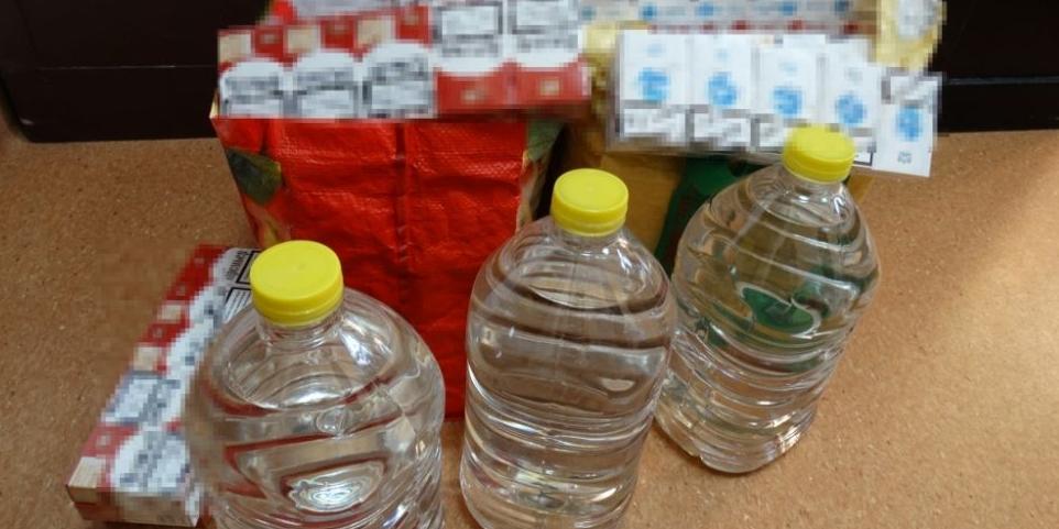 Przewoziła papierosy i alkohol