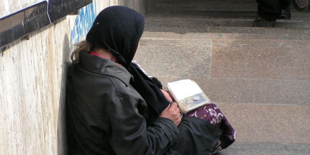 Mieszkańcy powiatu łukowskiego dorabiali się na handlu ludźmi! Kazali żebrać