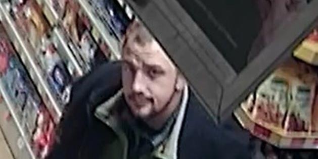 Policja publikuje wizerunek poszukiwanego w związku z pobiciem