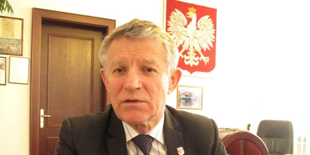 Męska rozmowa na plebanii