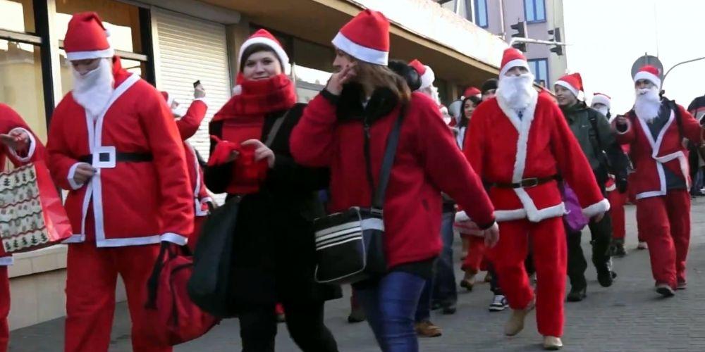 Siedlecka parada Mikołajów