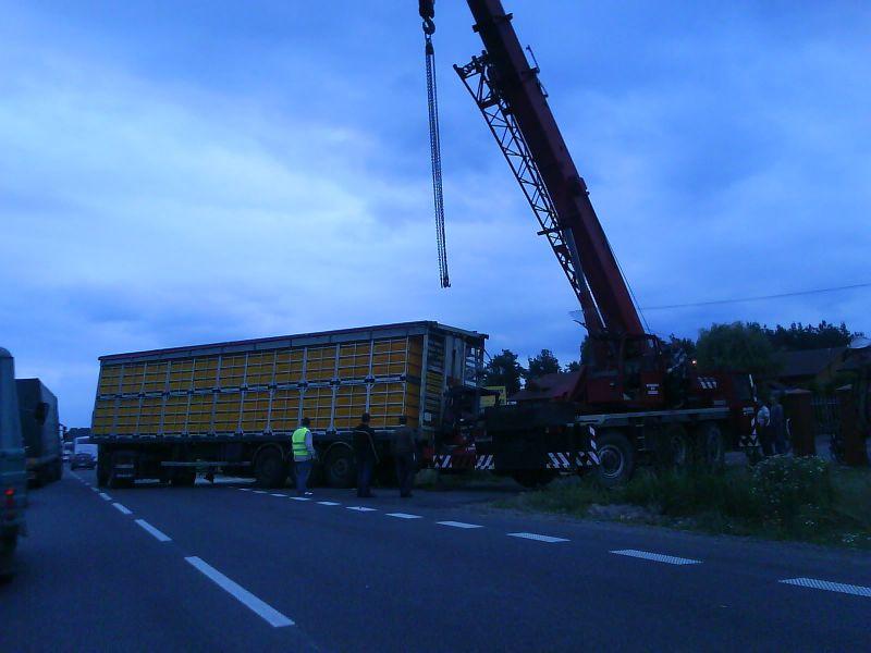 Tir w rowie