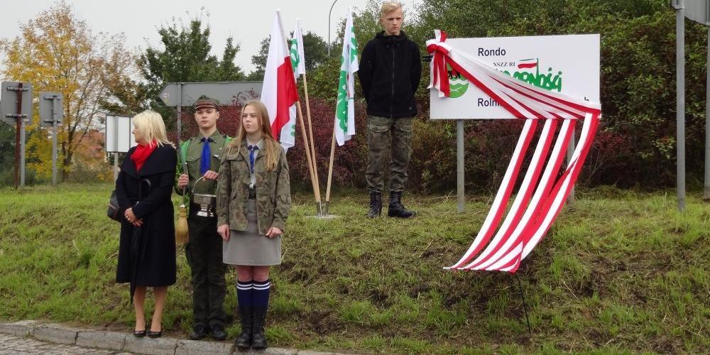 W Białkach otwarto rondo rolniczej Solidarności