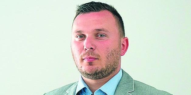 Celujemy w górną część tabeli