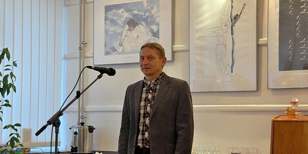 W Łochowie: Grafiki zmuszające do myślenia (foto)