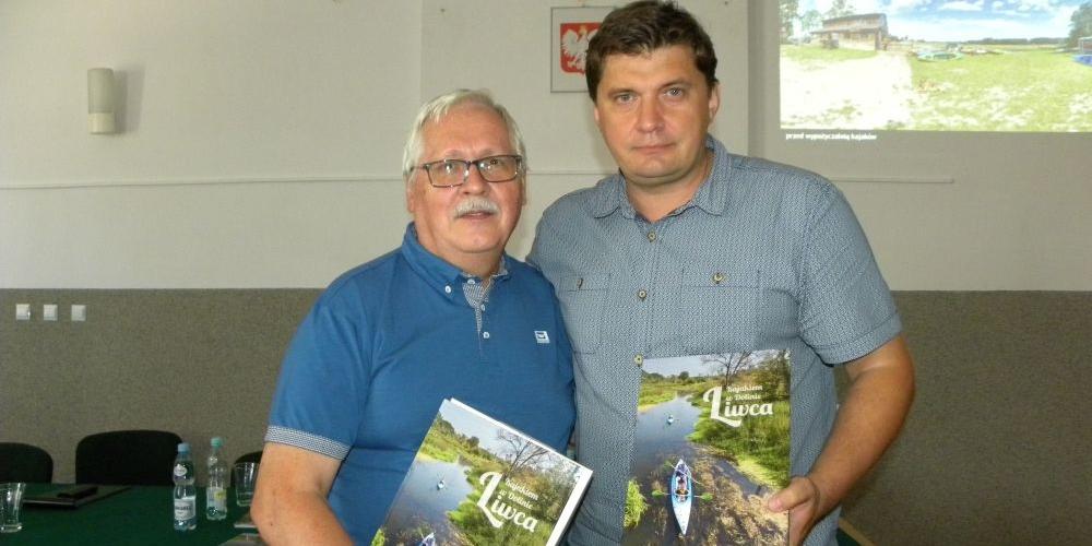 Jest przewodnik po Dolinie Liwca