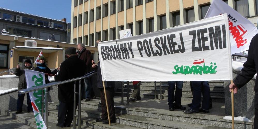 Protest w obronie ziemi