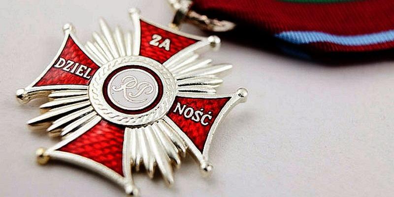 Strażackie Krzyże Zasługi za Dzielność (foto)