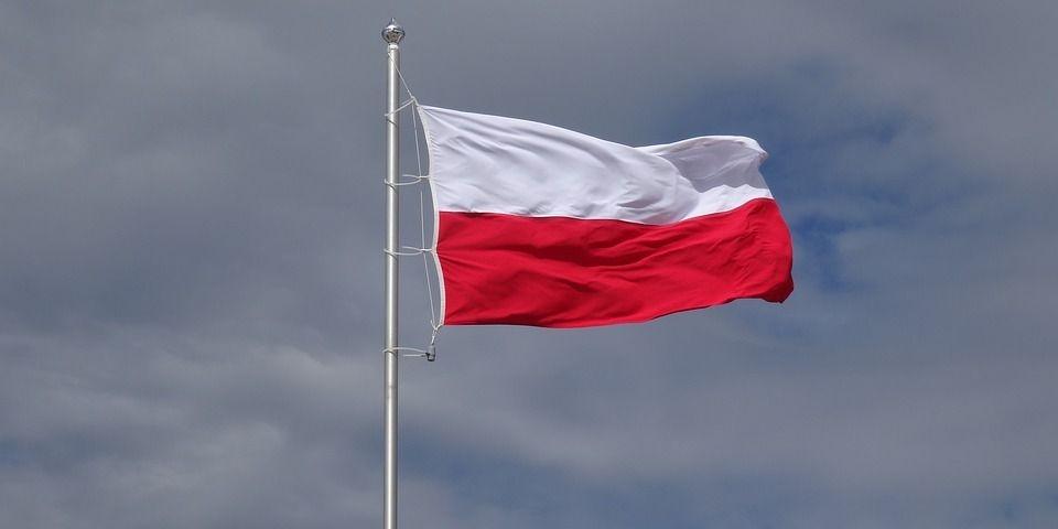 Sokołów - Poniosą 100 - metrową flagę