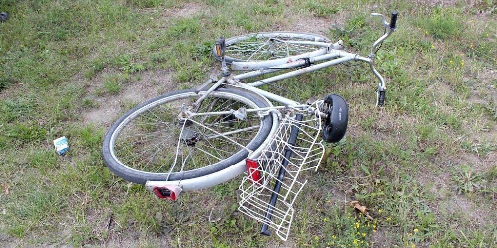 Rowerzysta wjechał pod forda
