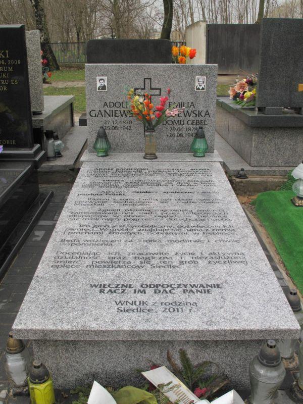 Symboliczny pomnik Gancwola