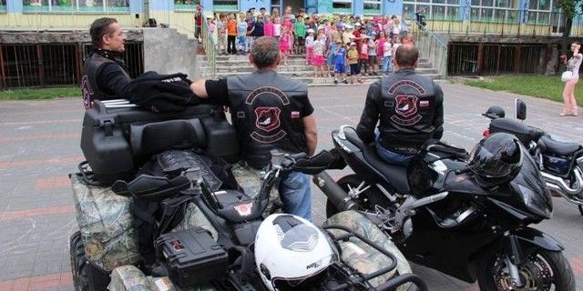 Bears Riders pouczali przedszkolaków (FOTO)