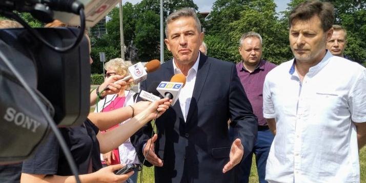 Andrzej Sitnik nie da się kupić i ogłasza start w wyborach prezydenckich