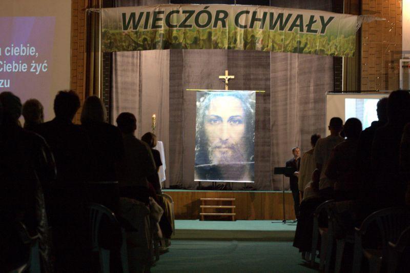 Wieczór Chwały z Akademicką Grupą Ewangelizacyjną