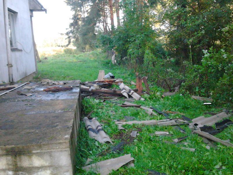 Zerwany dach w Jagodnem 
