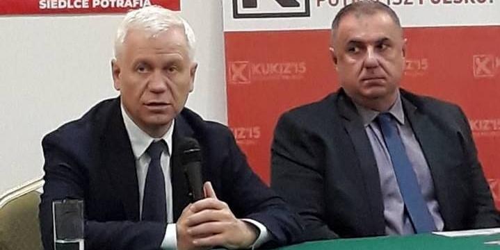 Pieniądze, teatr i naprotechnologia