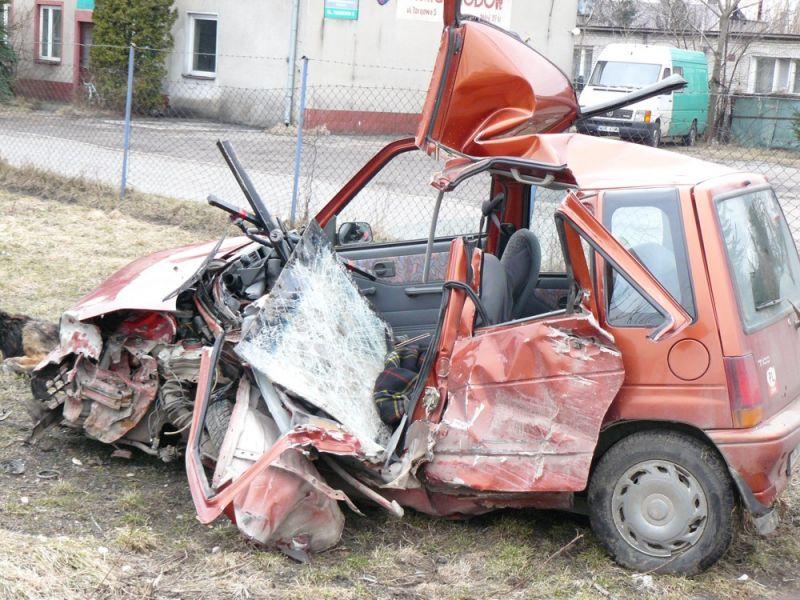 Śmierć na drodze, kierowca pijany 