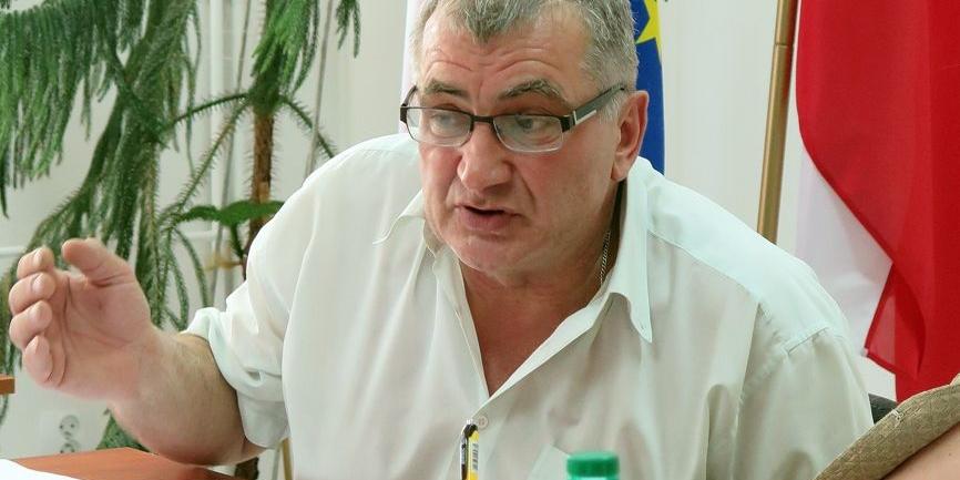 Wójt sam napisał skargę?