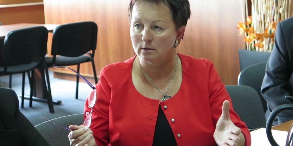Przewodnicząca utrudnia pracę?