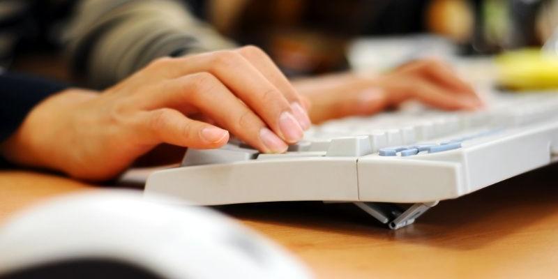 Każda gmina może otrzymać środki na szkolenia informatyczne dla mieszkańców!