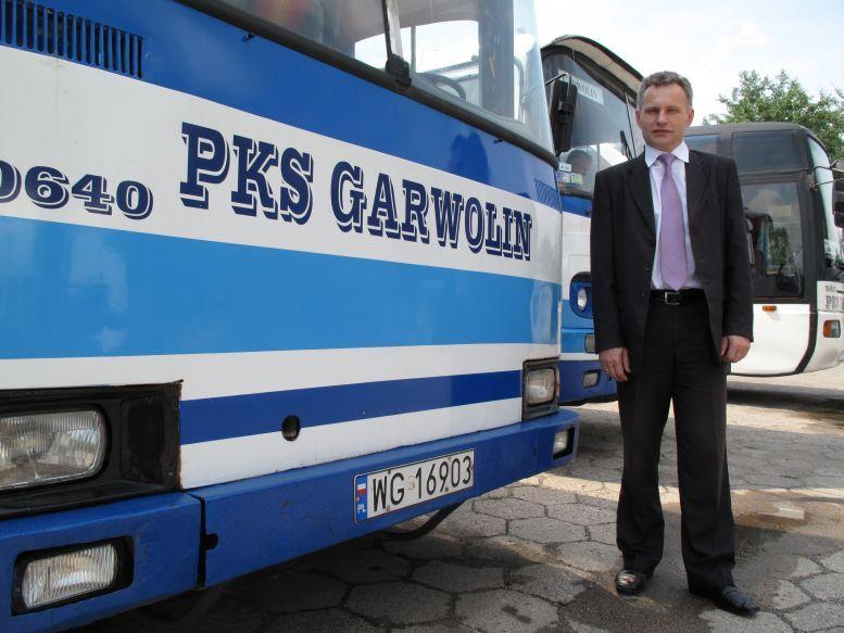 Przegląd autobusów i... ludzi