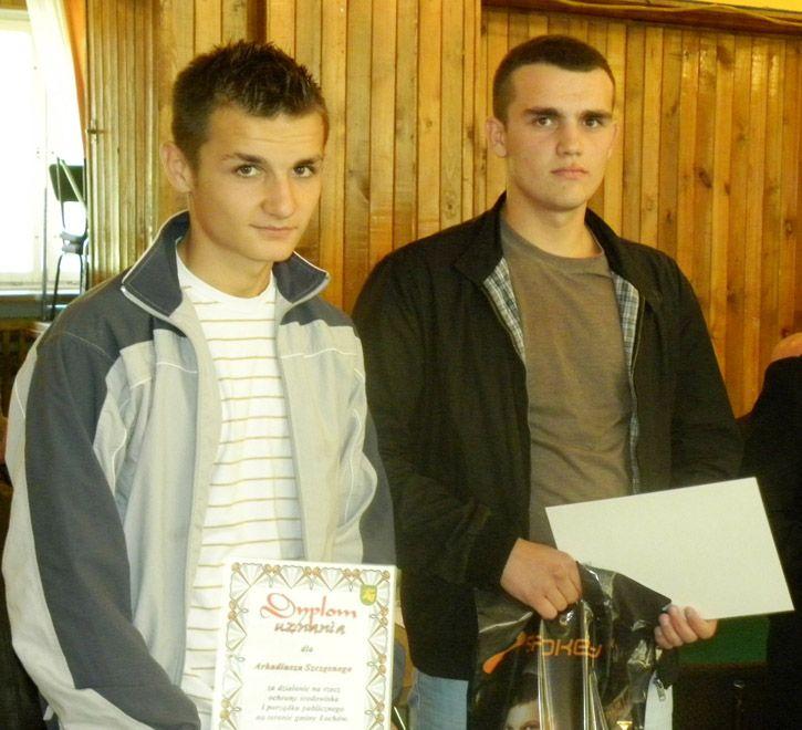 Bracia pomogli, dostali nagrodę  