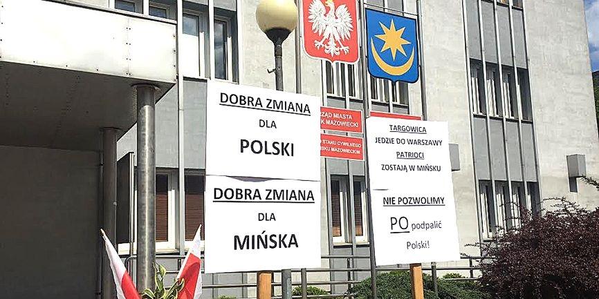 „Pieszczoch” opozycji popełnia polityczne harakiri?