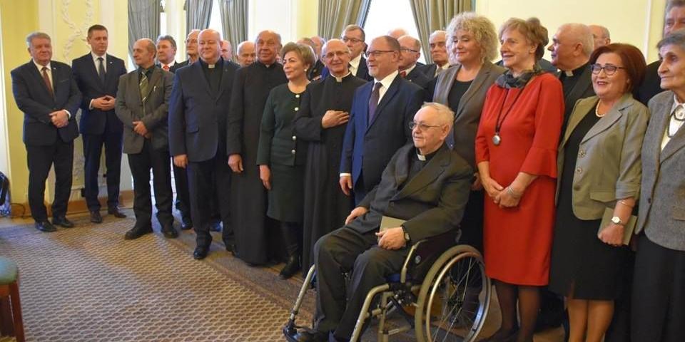 Wojewoda wręczył Medale Niepodległości